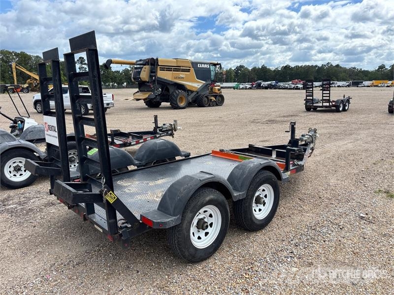 MMDI E510H 10 ft T/A Equipment Trailer Rimorchio per il trasporto di veicoli