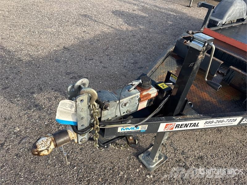 MMDI E510H T/A Equipment Trailer Auto pārvadāšanas treileri