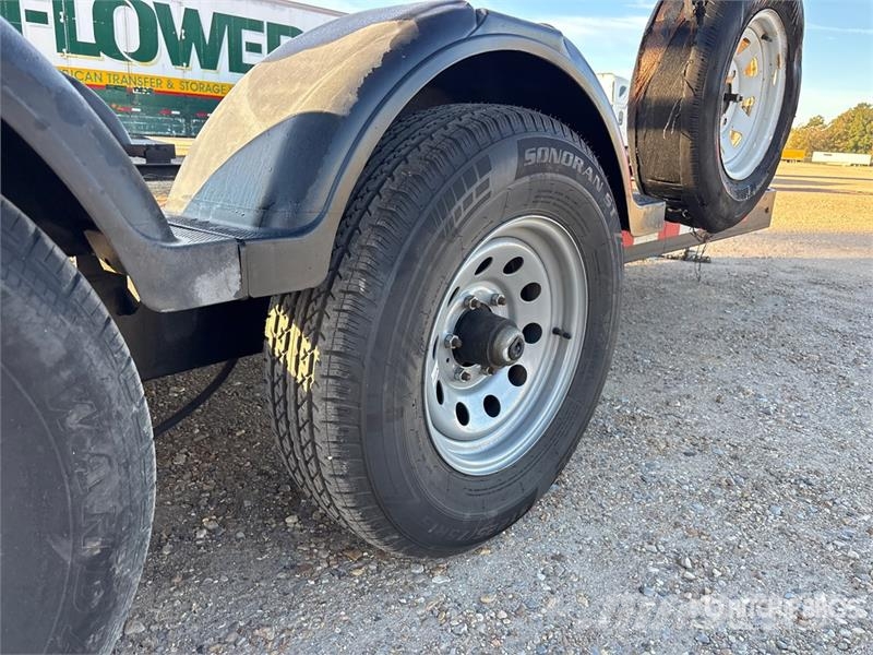 MMDI E614H 14 ft T/A Equipment Trailer Auto pārvadāšanas treileri