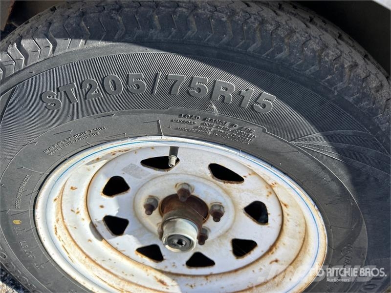 MMDI ME510RCMPH 10 ft T/A Equipment Trailer Rimorchio per il trasporto di veicoli