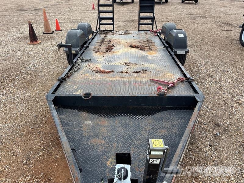 MMDI T/A 14 ft T/A Equipment Trailer Oprijwagen
