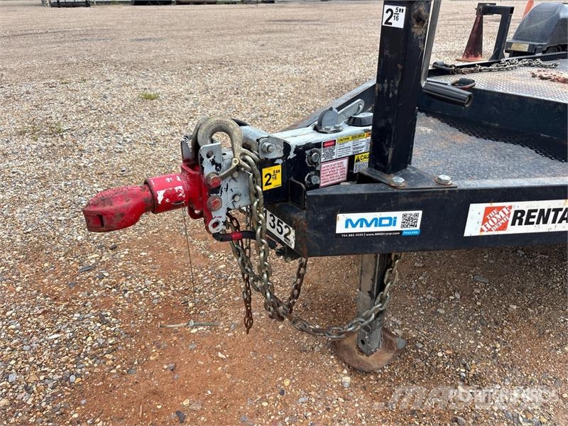 MMDI T/A 14 ft T/A Equipment Trailer Oprijwagen