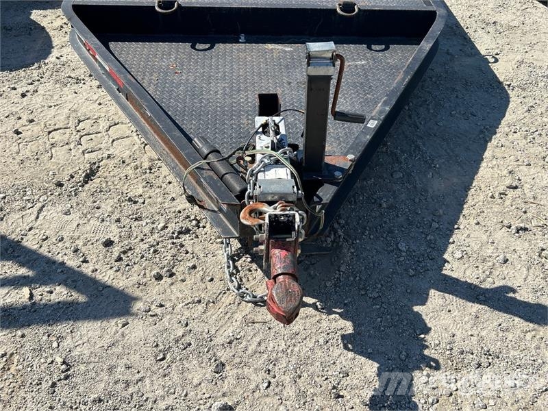 MMDI TRA/REM 14 ft T/A Equipment Trailer Auto pārvadāšanas treileri