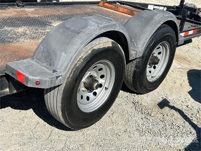 MMDI TRA/REM 14 ft T/A Equipment Trailer Auto pārvadāšanas treileri
