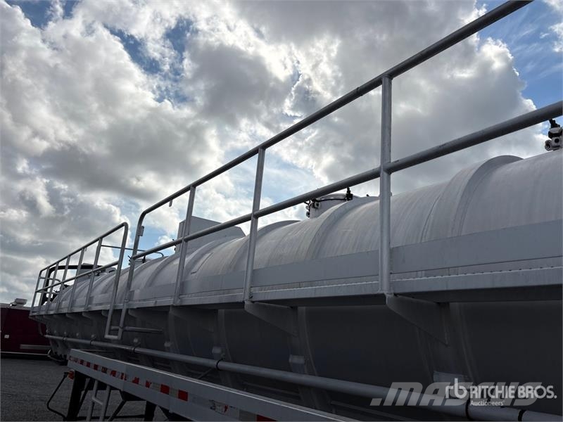 Modern Group 150 bbl T/A Vacuum Tanker Trailer 탱커 트레일러