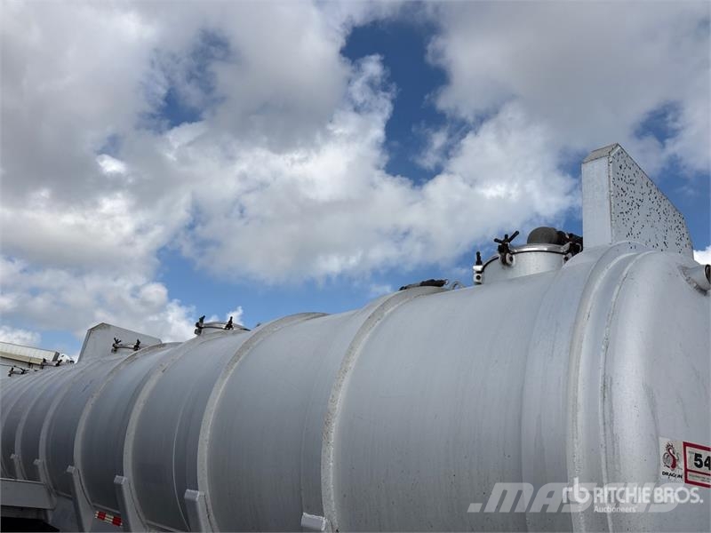 Modern Group 150 bbl T/A Vacuum Tanker Trailer 탱커 트레일러