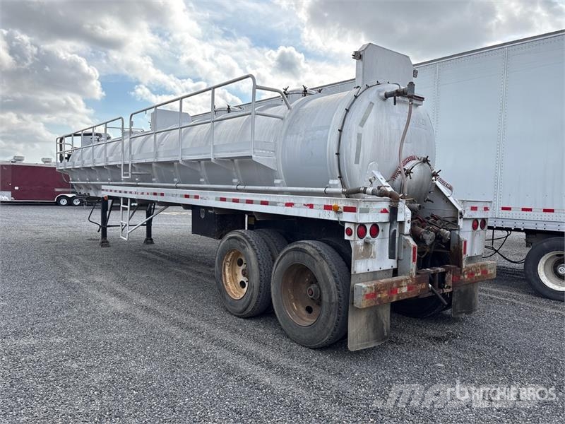 Modern Group 150 bbl T/A Vacuum Tanker Trailer 탱커 트레일러