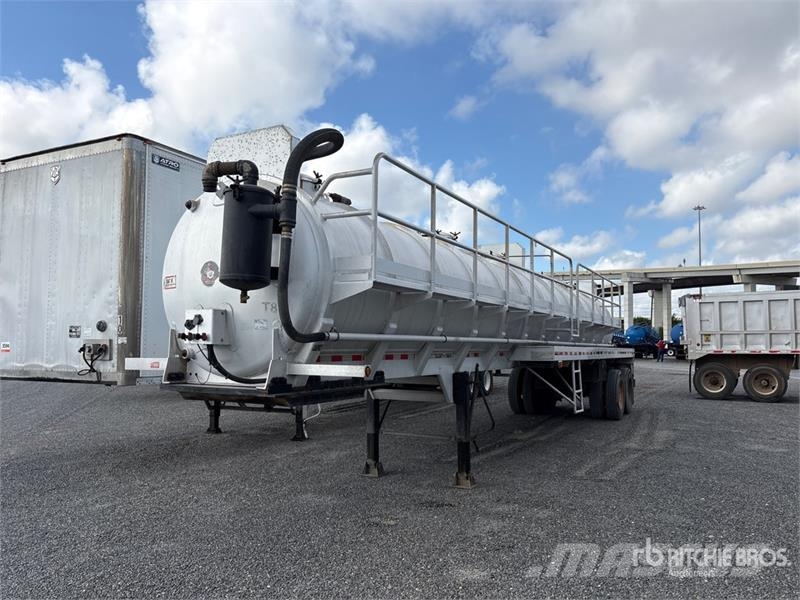 Modern Group 150 bbl T/A Vacuum Tanker Trailer 탱커 트레일러