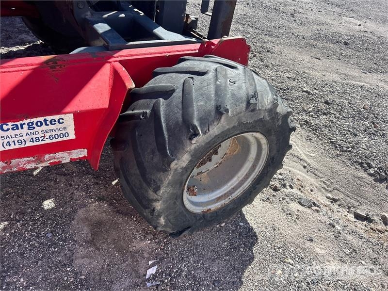 Moffet M55 5500 lb 3x3 Truck Mounted Forklift Medbringertruck