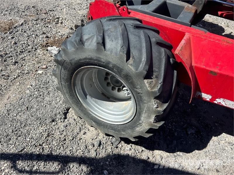 Moffet M55 5500 lb 3x3 Truck Mounted Forklift Medbringertruck