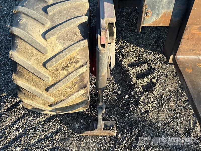 Moffett M5000 Empilhadores de montagem em camião