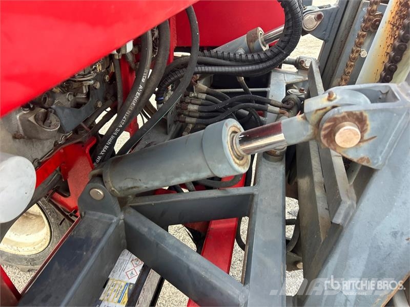 Moffett M5000 Teherautóra szerelt targonca