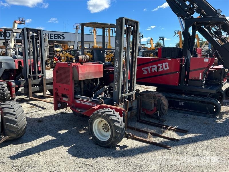 Moffett M5000 Empilhadores de montagem em camião