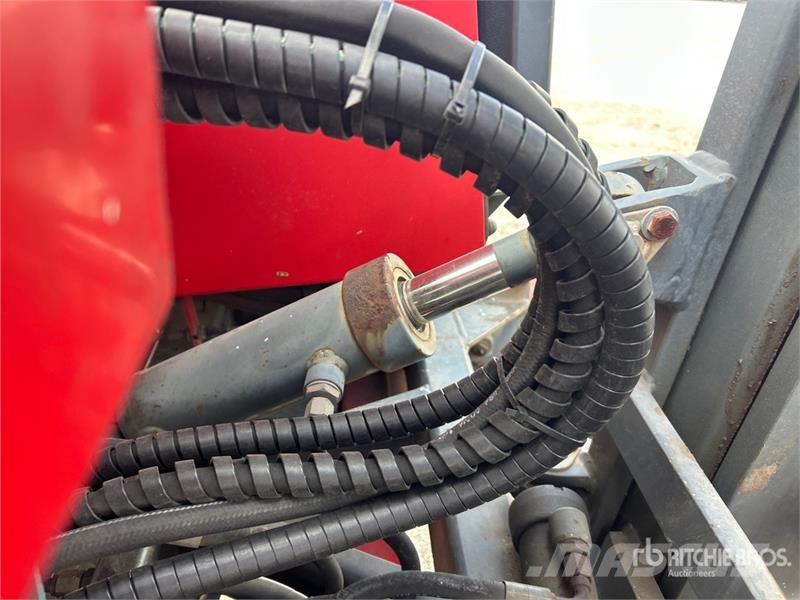 Moffett M5000 Teherautóra szerelt targonca