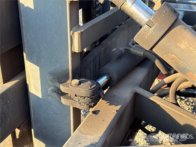 Moffett M5000 Empilhadores de montagem em camião