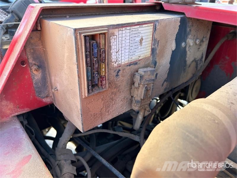 Moffett M5000 Empilhadores de montagem em camião