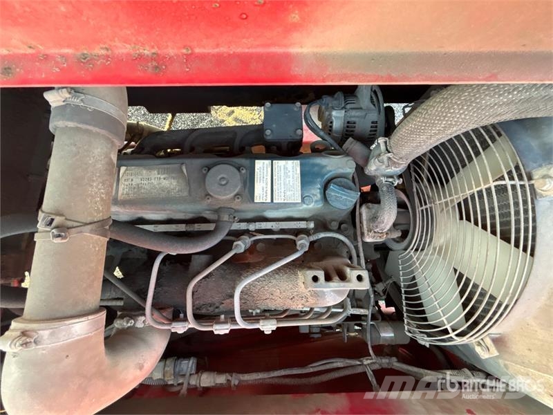 Moffett M5000 Empilhadores de montagem em camião