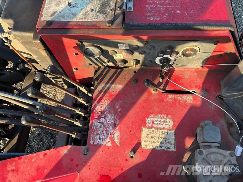 Moffett M5000 Empilhadores de montagem em camião