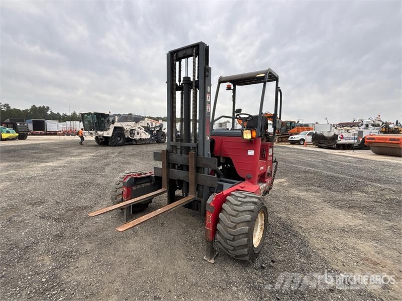 Moffett M55 Mobilni viljuškari