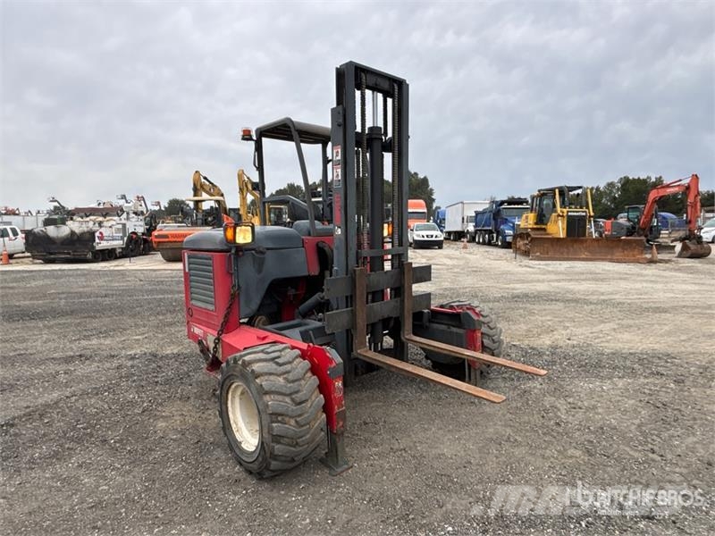 Moffett M55 Mobilni viljuškari