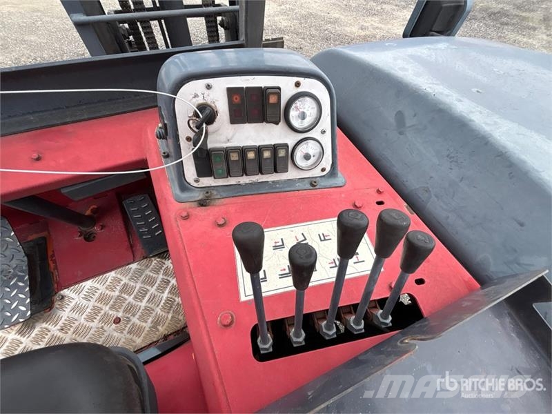Moffett M55 Mobilni viljuškari