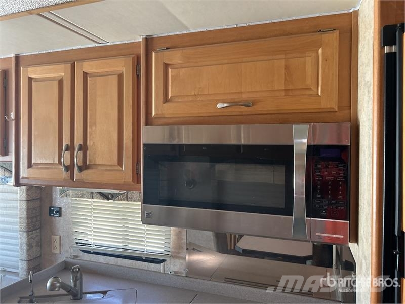  Monaco Motor Home Bobil og campingvogn