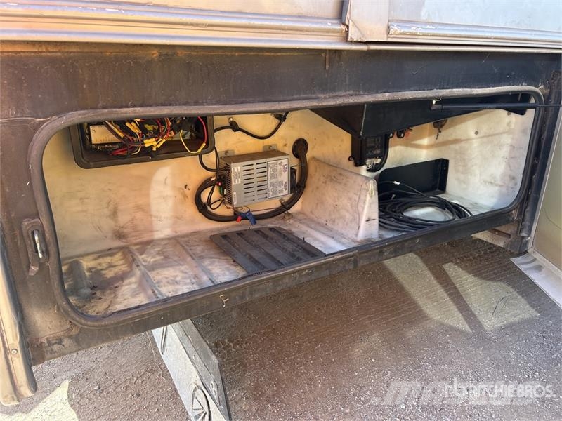  Monaco Motor Home Bobil og campingvogn