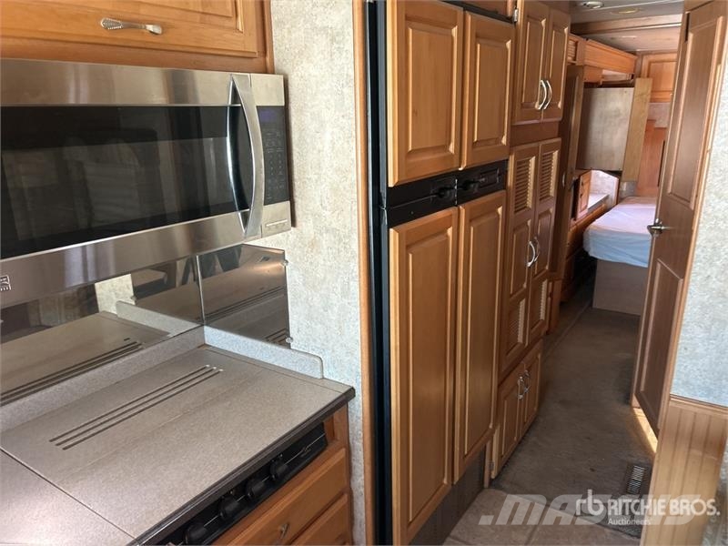  Monaco Motor Home Bobil og campingvogn