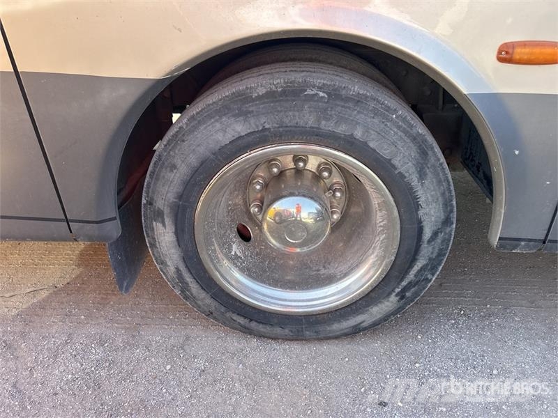  Monaco Motor Home Bobil og campingvogn