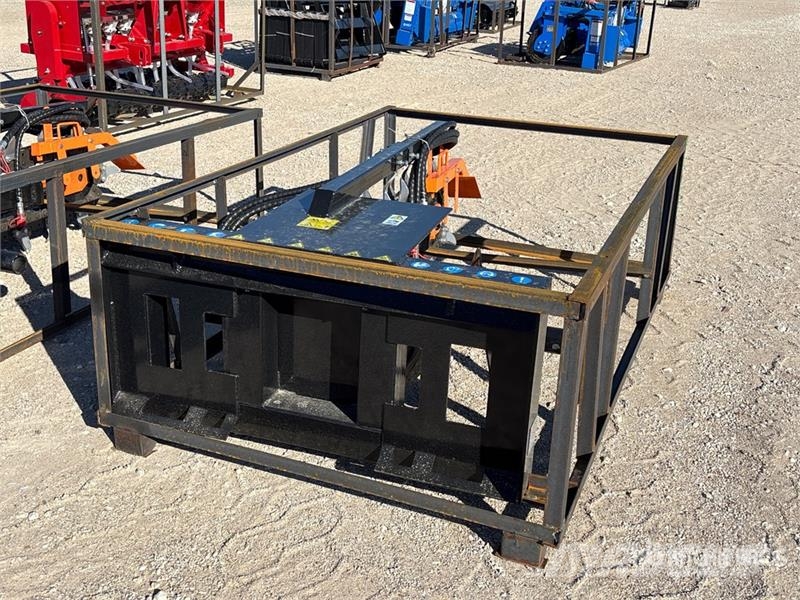  Mower King ECSSCT72 60 in Skid Steer Trencher (Unu Koparki łańcuchowe