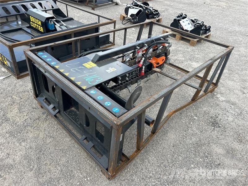 Mower King ECSSCT72 60 in Skid Steer Trencher (Unu Kedjegrävmaskiner