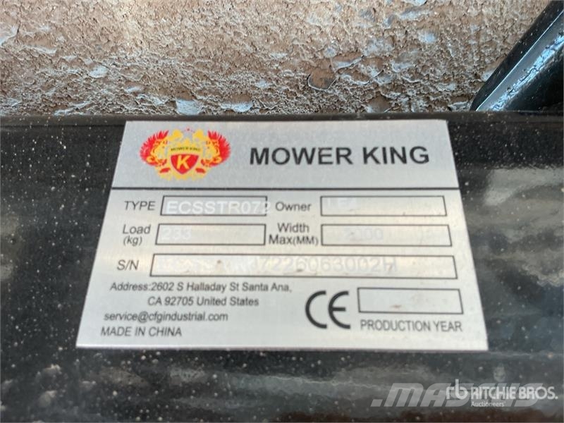  Mower King ECSSTR072 72 in Skid Steer Tiller (Unus الكاسحات وقلابات التربة ذات المحركات