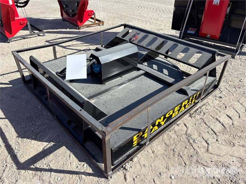 Mower King SSRC 72 in Skid Steer Brush Cutter (Unu Χορτοκοπτικά επιβίβασης και έλξης