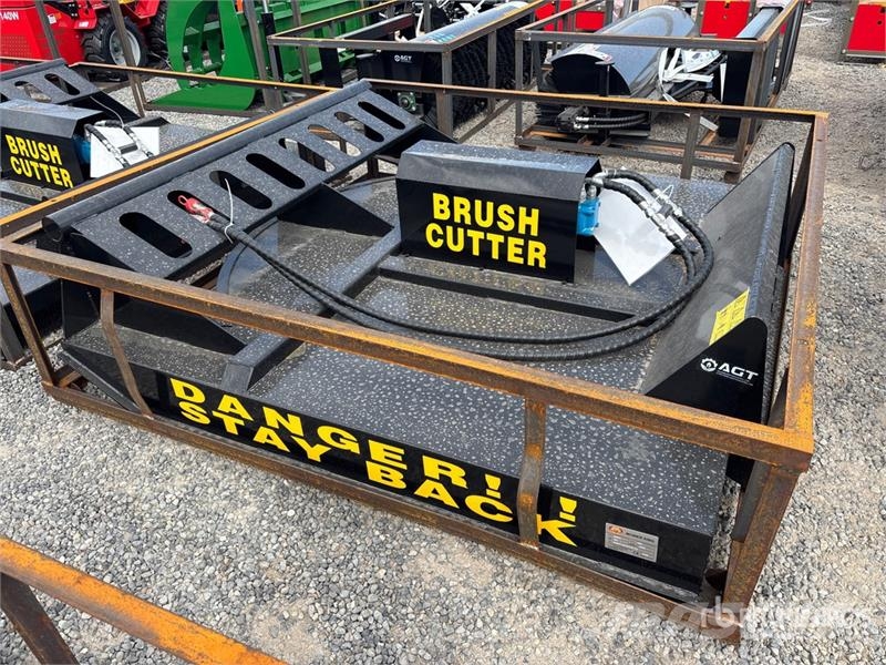 Mower King SSRC 72 in Skid Steer Brush Cutter (Unu Gezogene und selbstfahrende Mäher