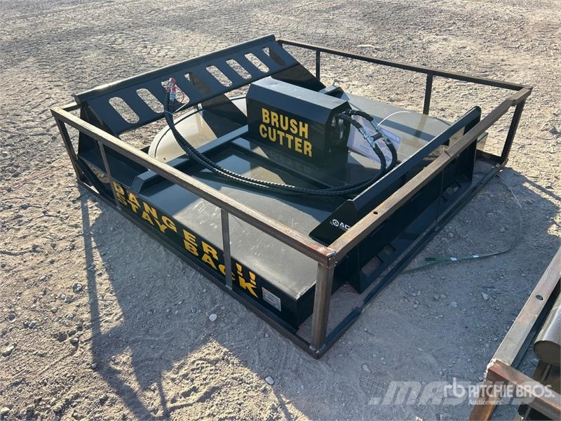 Mower King SSRC 72 in Skid Steer Brush Cutter (Unu Gezogene und selbstfahrende Mäher