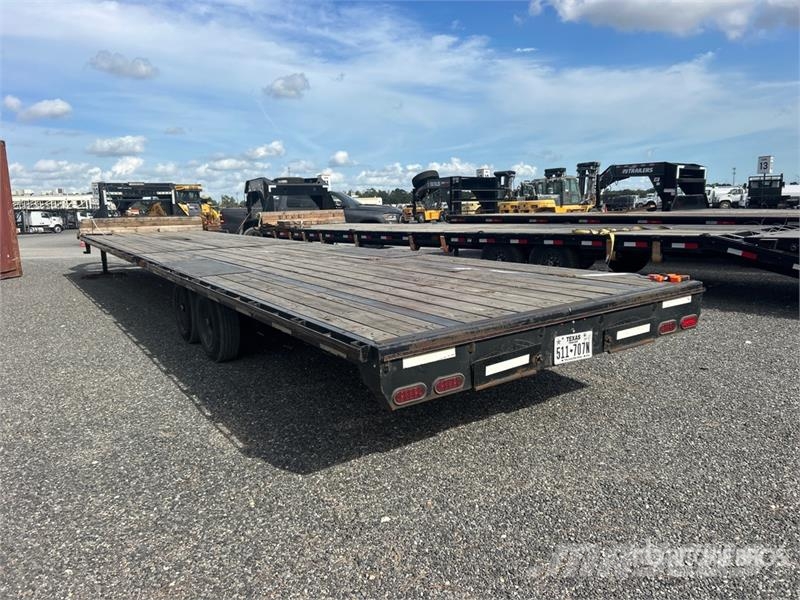  MP Custom Trailers 40 ft T/A Gooseneck Flatbed Tra フラットベッド／ドロップサイドトレーラー