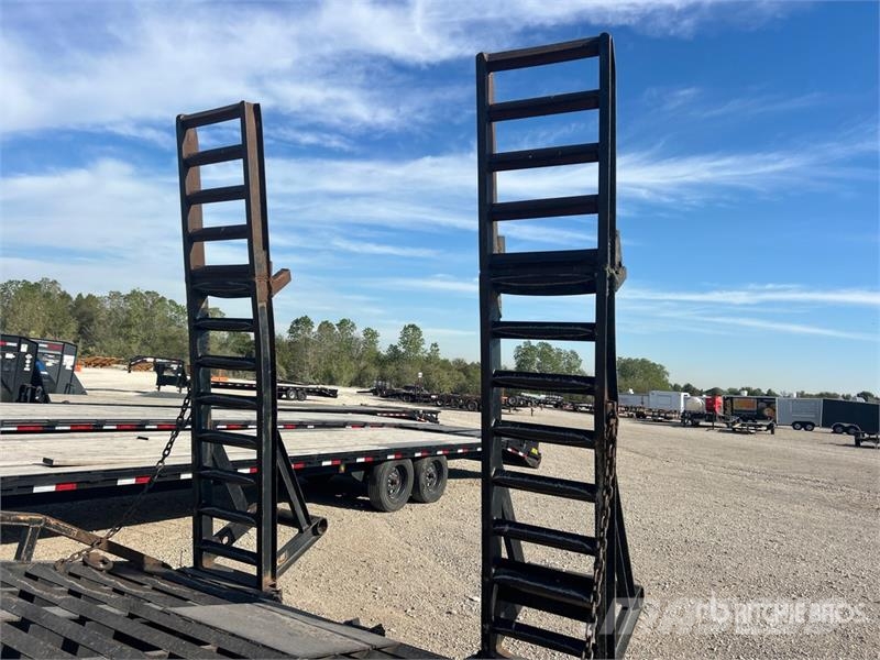 MTBI 26 ft T/A Gooseneck Utility Trailer Druge prikolice