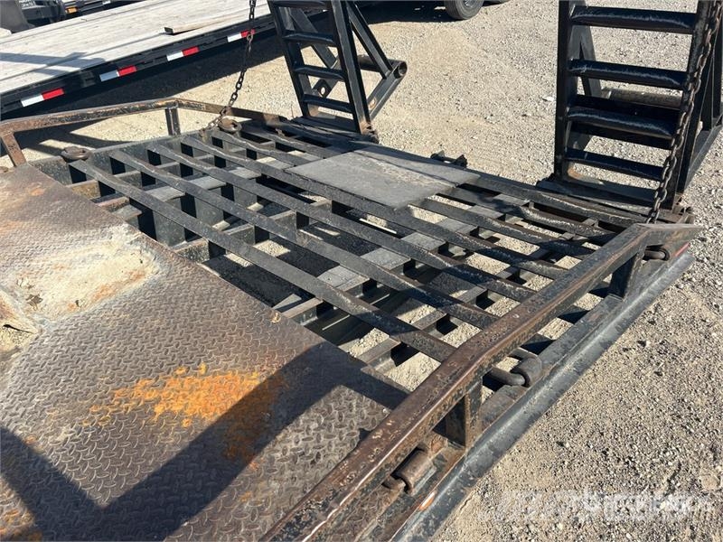 MTBI 26 ft T/A Gooseneck Utility Trailer Druge prikolice