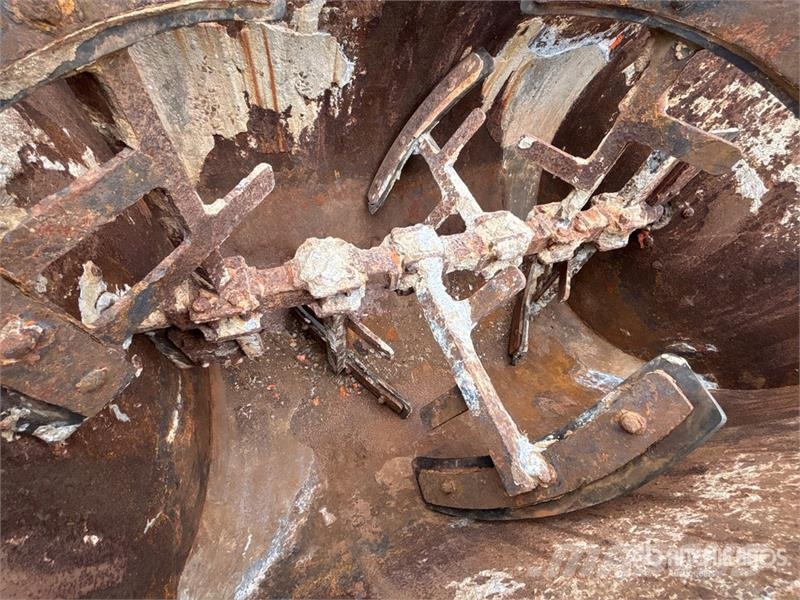 Mud Hog MH20 Mortar and Grout Mixer Mezcladoras de cemento y hormigón