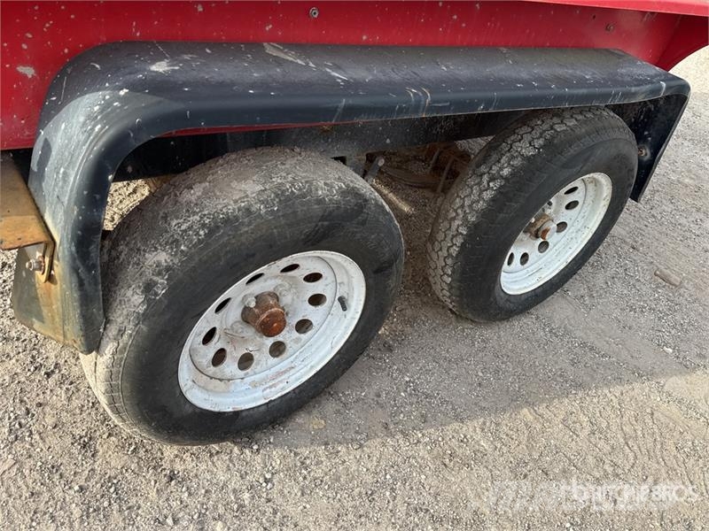 MultiQuip 500 gal T/A Water Tank Trailer Diger kamyonlar