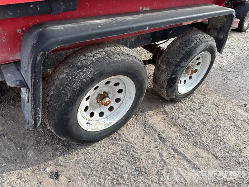 MultiQuip 500 gal T/A Water Tank Trailer Diger kamyonlar
