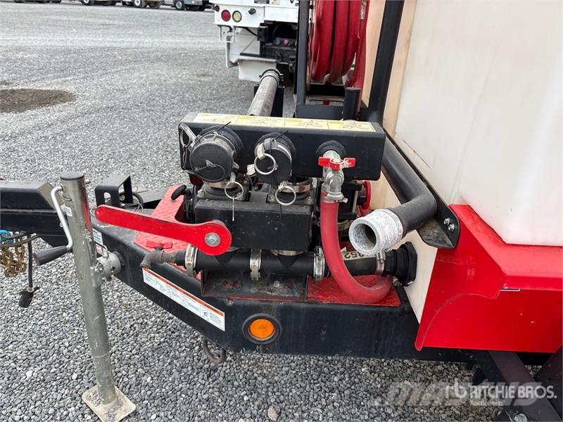 MultiQuip 525 gal T/A Water Tank Trailer Other trucks