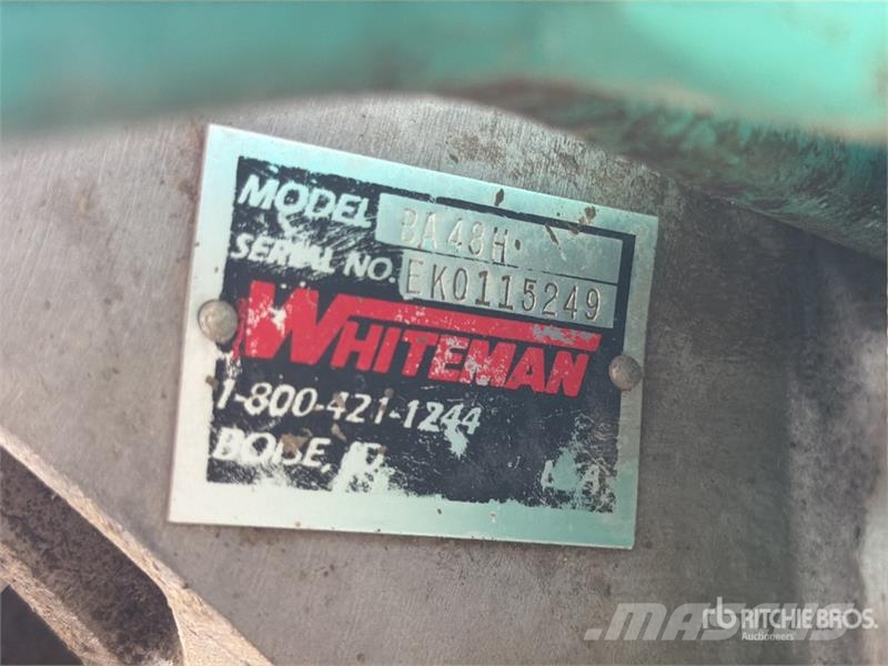 MultiQuip BA48H Trowels