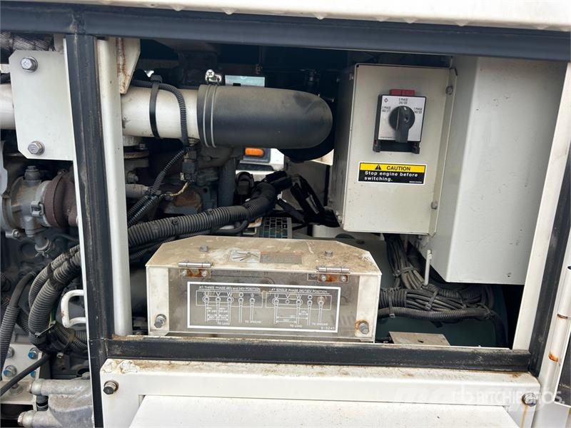 MultiQuip DCA-25SSI4F 20 kW Mobile Generator Set مولدات ديزل