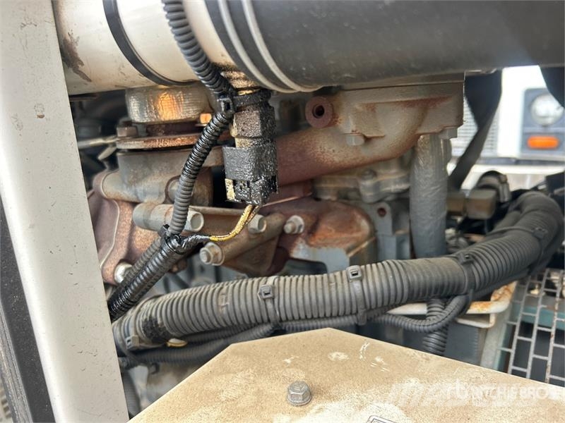 MultiQuip DCA-25SSI4F 20 kW Mobile Generator Set مولدات ديزل