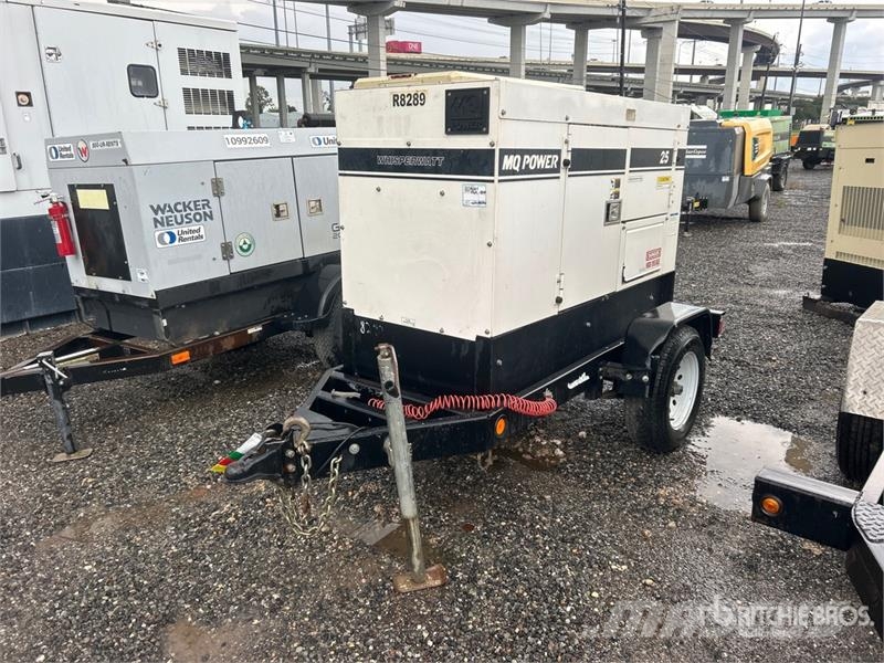 MultiQuip DCA-25SSIU4F 20 kW Mobile Generator Set Dīzeļģeneratori