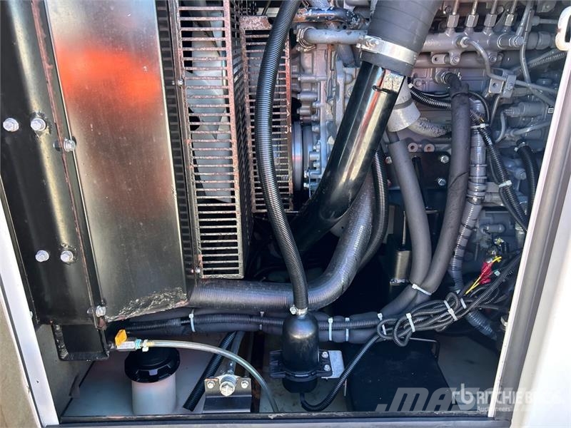 MultiQuip DCA125SSIU 柴油發電機