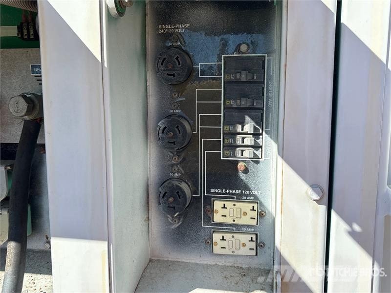 MultiQuip DCA250SSIU 250 kVA Mobile Generator Set Générateurs diesel