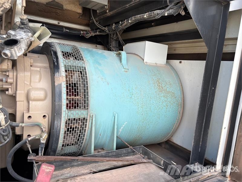 MultiQuip DCA300SSJU4F2 250 kW Mobile Generator Set ディーゼル発電機