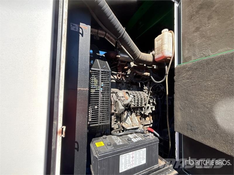 MultiQuip DCA400SSI 400 kVA Mobile Generator Set Diesel Generators